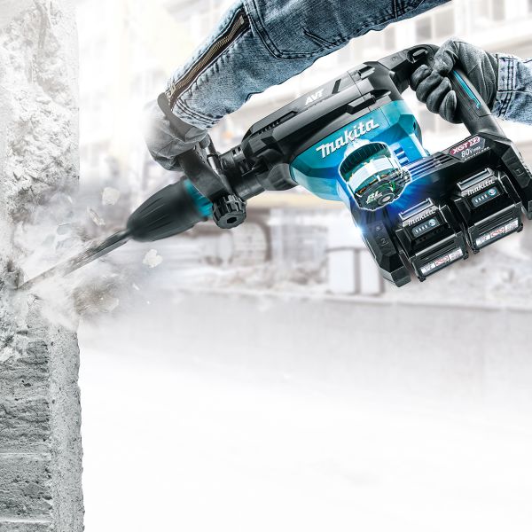 Makita demo hammer best sale
