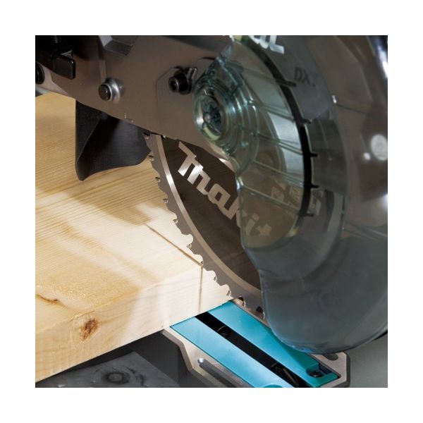 MAKITA XGT 40V 216MM SLIDE COMPOUND SAW